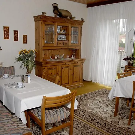 Πανσιόν Familie Schwarz Gbr